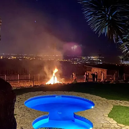 別荘 Da Silva Surfcamp, Tiny House Luna ロウリニャン